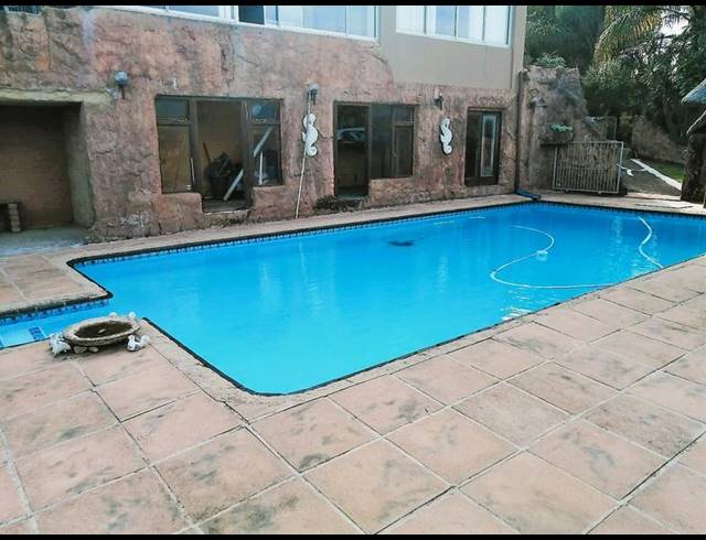 4 BEDROOM HOUSE FOR SALE IN SEA PARK